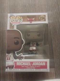 Michael Jordan pops!