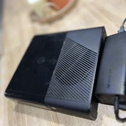 XBOX 360 120gb
