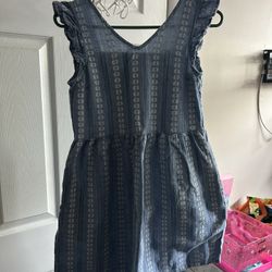 Girls Summer Dress - Like New 