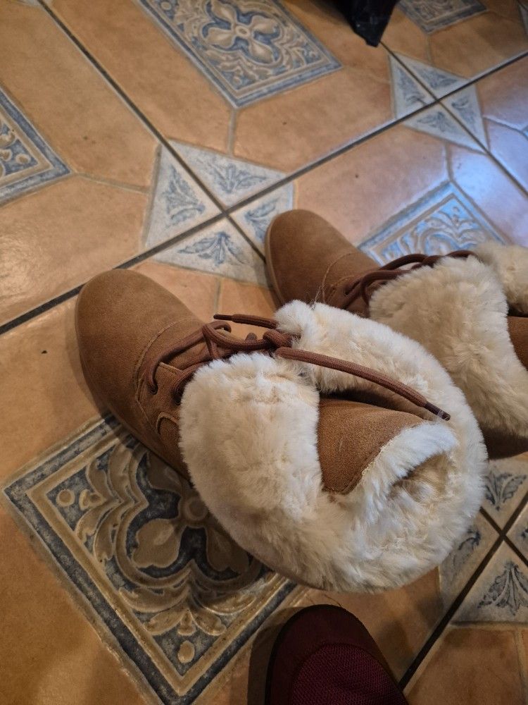 Brand New Boots BIGGEST SALE Style & Co Aubreyy Lace up boots, laced with fluffy faux fur, suede