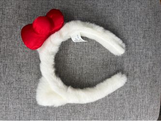 Hello kitty ears
