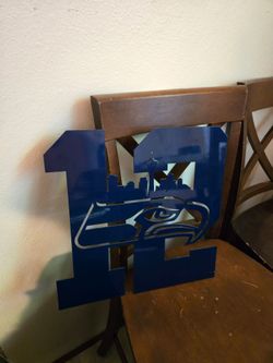 Seahawks sign