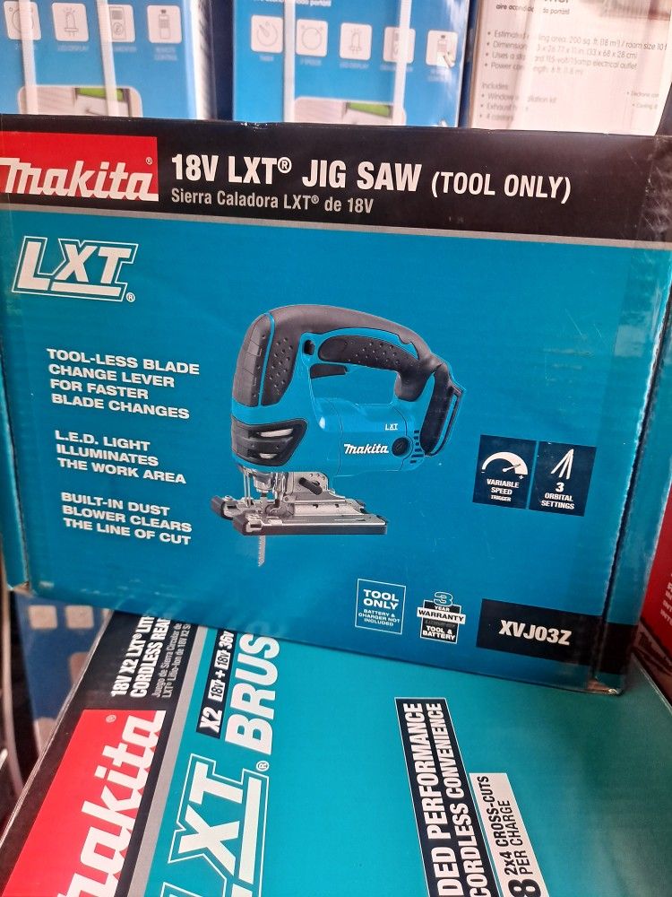 Makita
18V LXT Lithium-Ion Brushless Cordless Jig Saw (Tool Only