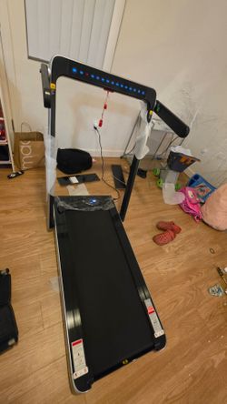 Costway SuperFit 2-in-1 Folding Treadmill Silver