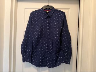 St. John’s Navy Blue Patterned Long Sleeved Shirt