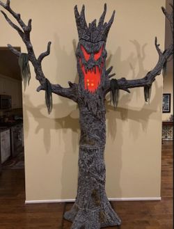 Halloween Murderous Maple Scary Prop Home Accents Holiday