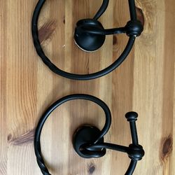2 Decorative Metal Wall Rings / Towel Holders