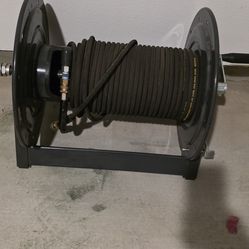 Pressure washer reel