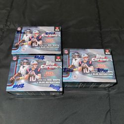 LOT OF 3 2025 Topps Chrome NFL Football Blaster Value Box IN HAND New Factory Sealed🔥