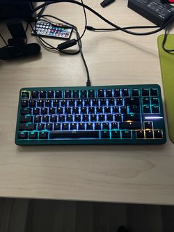 Wooting 80He + gt-80 (andonized green)