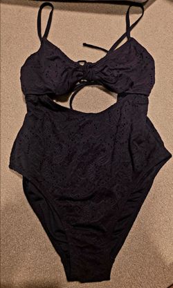 Like new Celebrity Pink black swimsuit size large