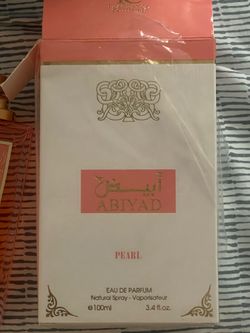 Abiyad Pearl Eau de Parfum Spray 3.4 fl oz
