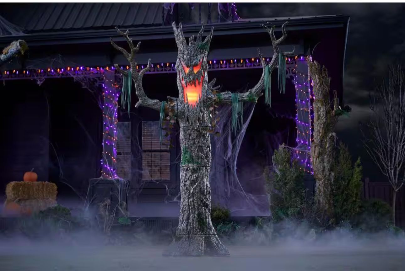 Home Depot 9 ft. Giant-Sized LED Murderous Maple