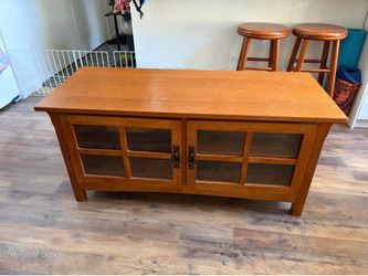 Two-Door, Dark Oak, Hutch | $75 obo
