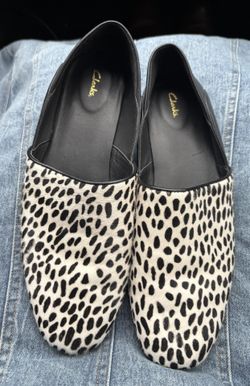 Clark’s Pure Tone Made In Cambodia Size 7.5 M Black Dalmatian Print Dressy Flats . (no Box ) Size 7.5 M