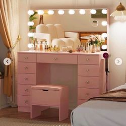 Pink Vanity Table Set with Lighted Hollywood Mirror