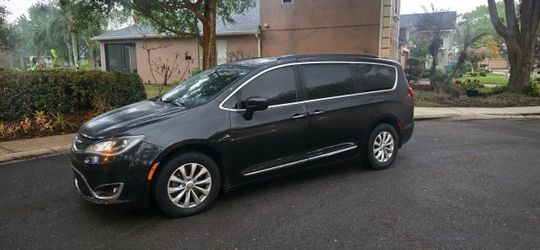 2017 Chrysler Pacifica