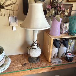 VINTAGE LAMP