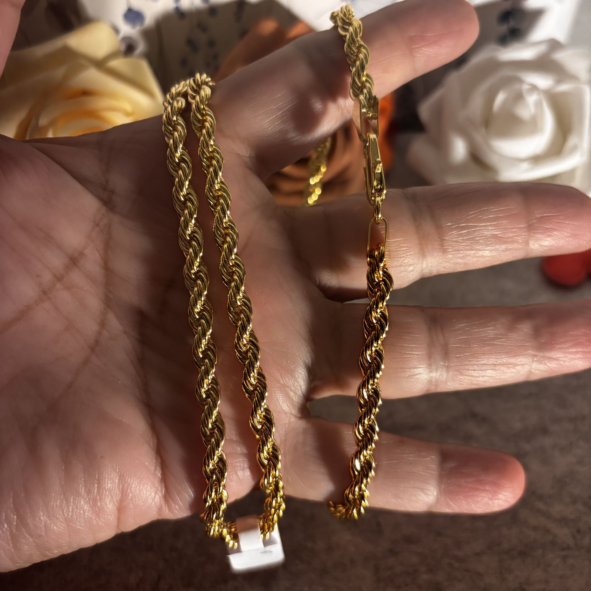 24” Golden Twisted Rope