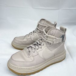 Size 7.5- Nike AF1 