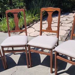 Set Of 4 Wood Folding Chairs