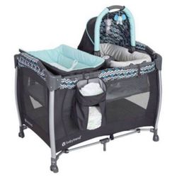 Baby Trend Resort Elite Nursery Center, Laguna (NEW)