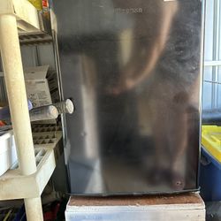 Hisense Refrigeration 3.3 Cu Ft Mini Fridge