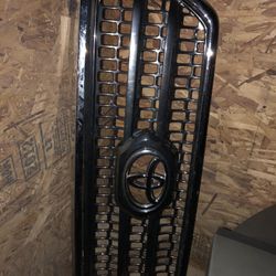 Toyota Tacoma Grill
