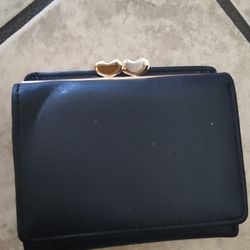 Black Folding Wallet with Heart Coin Purse