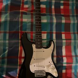 Black Squier Affinity Stratocaster,for Beginners