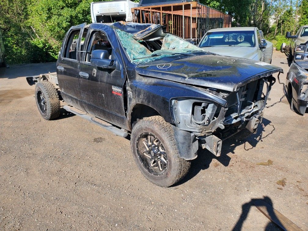 Dodge Ram 2500 Parts