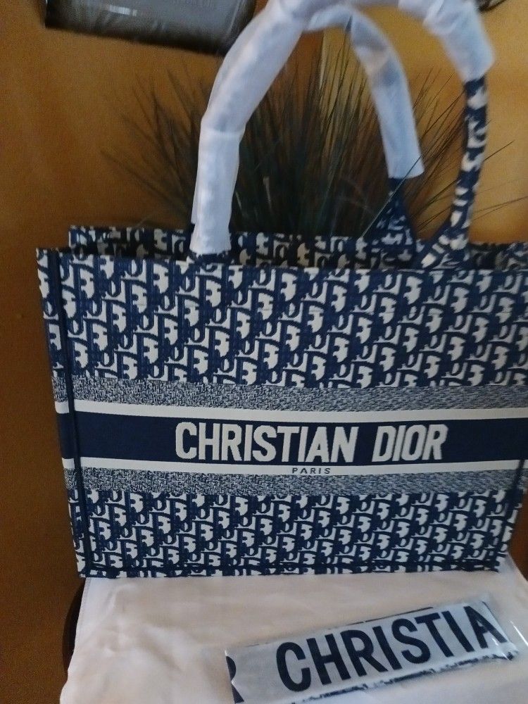 CD. TOTE BAG