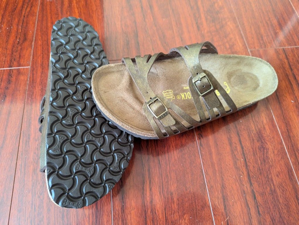 Birkenstock Sandals Women's 9- 9.5