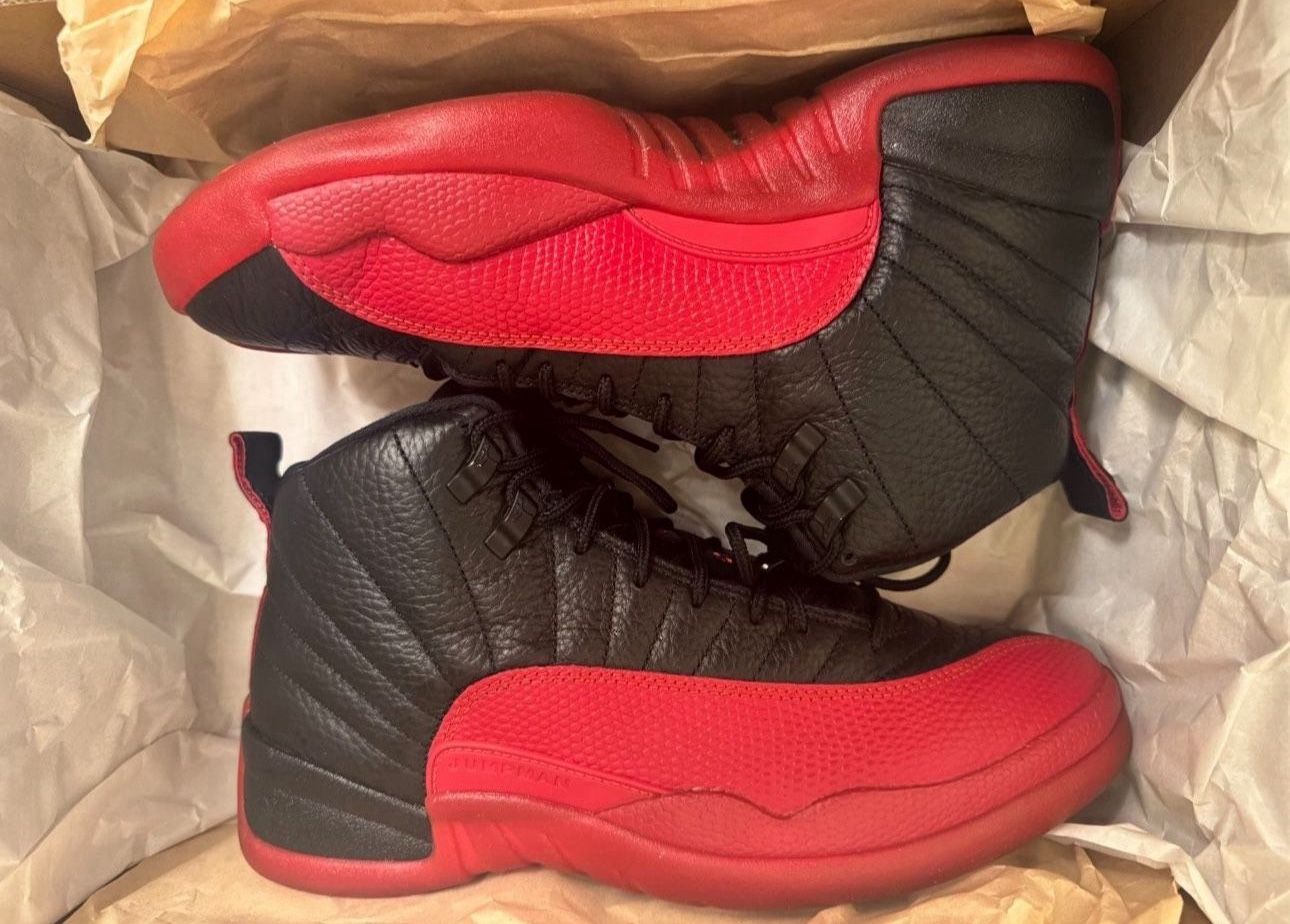 Air Jordan Retro 12s (Great Condition) PRICE IS FIRM (NO TRADES)