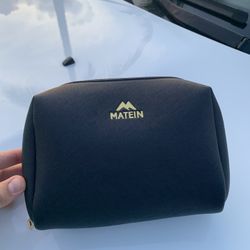 matein carrying case