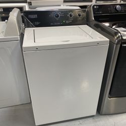 White 3.5 Cu. Ft. Commercial Grade Residential Agitator Washer