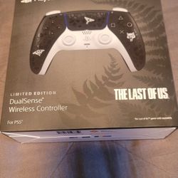 Playstation 5 ps5 the last of us dual sense controller