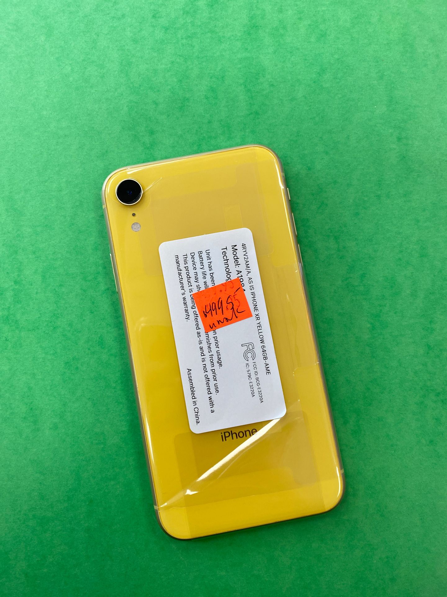 iPhone XR Yellow 64gb Unlocked for Sale in Bedford Park, IL OfferUp