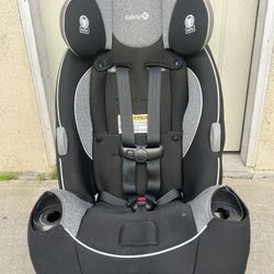 SAFETY 1ST CONVERTIBLE 