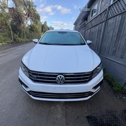 2017 Volkswagen Passat