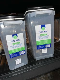 Pet food containers