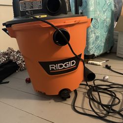 RIDGID Shop Vac