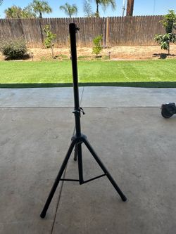 Tripod