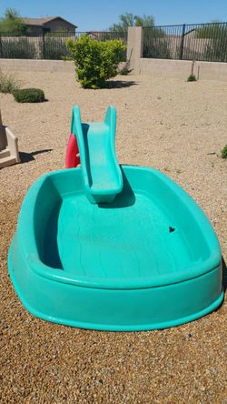 Little Tikes/Step swimming pool with slide for Sale in Mesa, AZ