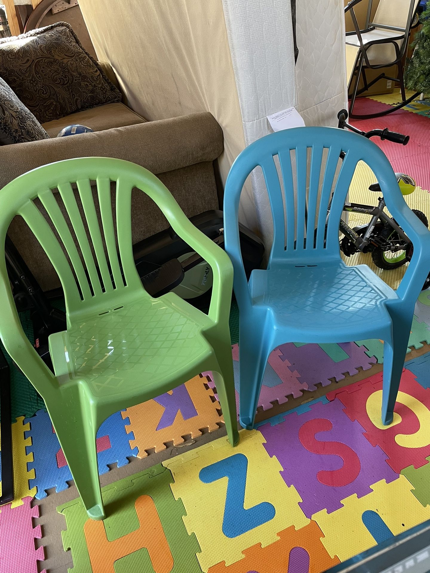 Chair $5 For Each 
