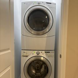 Whirlpool Duet Washer And Gas Dryer