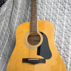 Silvertone Pro Series Acoustic Guitar – Great Beginner Guitar