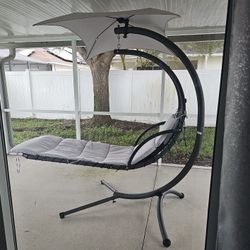 Outdoor Swing Chair For Patio Or Pool