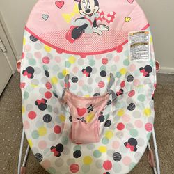 Pick up today! Moving need gone! Disneys Minnie Mouse baby seat