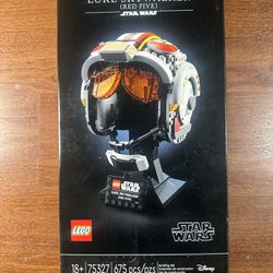 LEGO Star Wars Luke Skywalker Red 5 Helmet Set (75327)